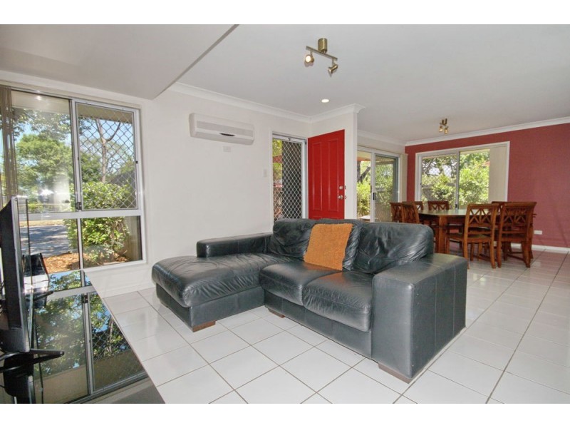 22/83 Dibar Street, Wynnum QLD 4178