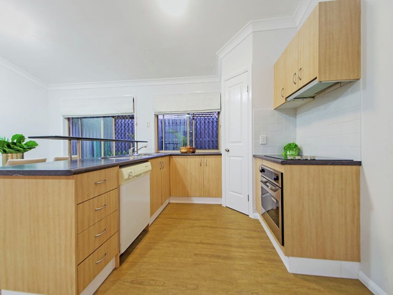 13 Campbell Street, Wakerley QLD 4154