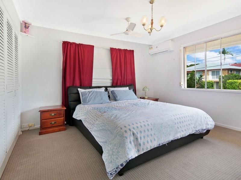 12 Gralunga Street, Mansfield QLD 4122