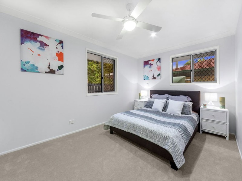 6 Jobs Place, Manly West QLD 4179