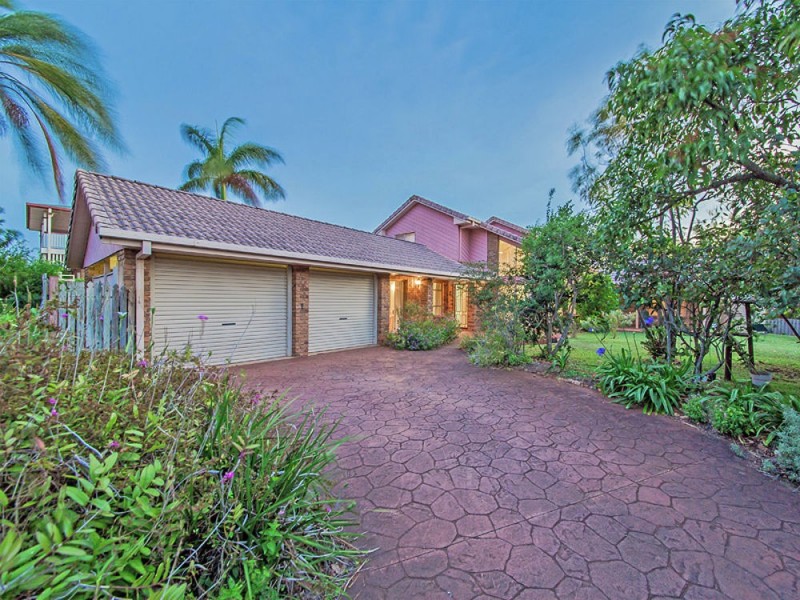 12 Trevally Crescent, Manly West QLD 4179