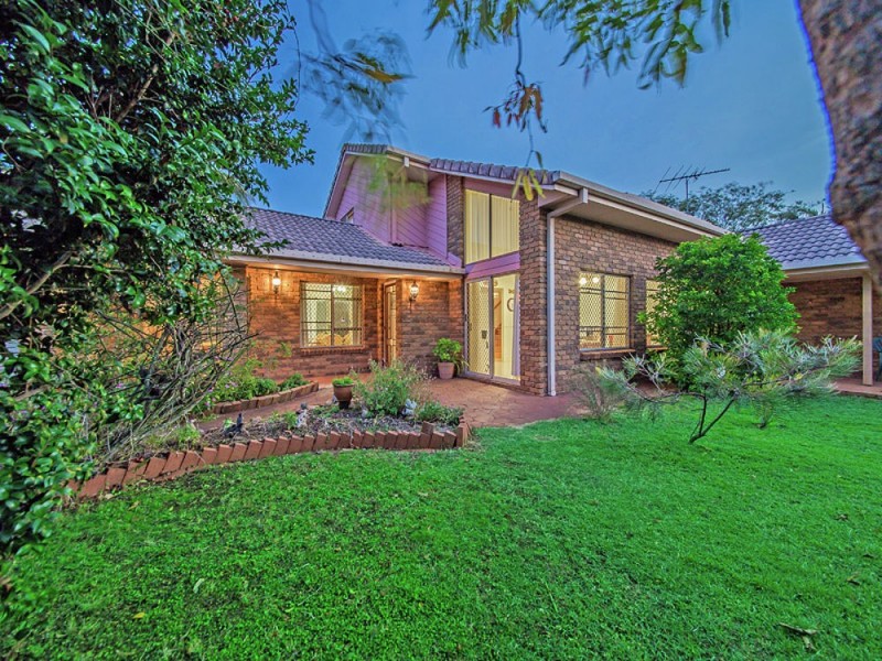12 Trevally Crescent, Manly West QLD 4179