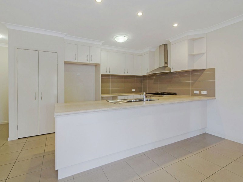 4 Begonia Court, Wynnum West QLD 4178