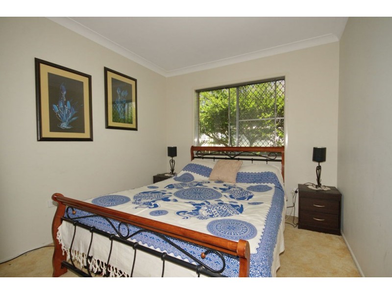 94 Walnut Street, Wynnum QLD 4178