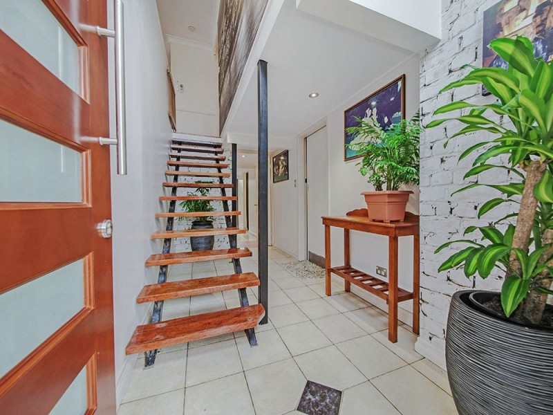 45 Meadowview Street, Tingalpa QLD 4173