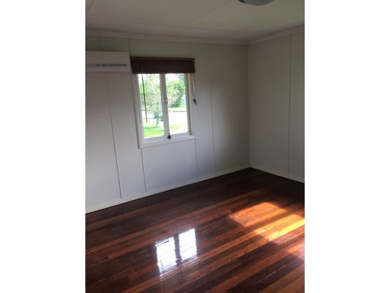 17 Claymeade Street, Wynnum QLD 4178