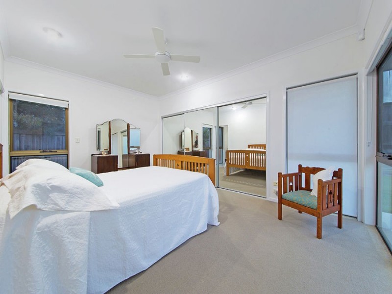 11 Mossvale Drive, Wakerley QLD 4154