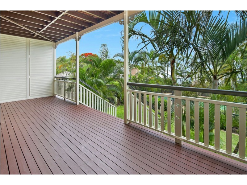 14 Melville Tce, Wynnum QLD 4178