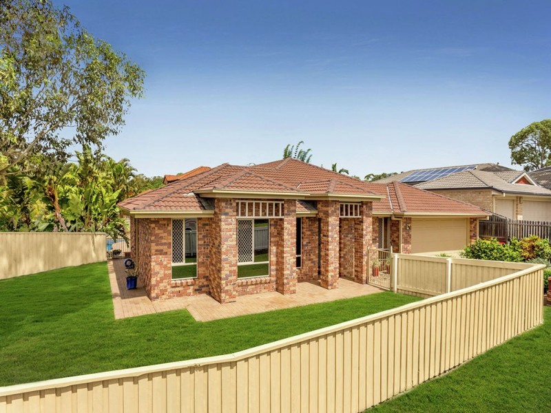 53 Senden Crescent, Manly West QLD 4179
