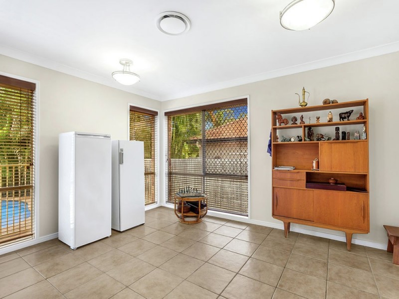 53 Senden Crescent, Manly West QLD 4179