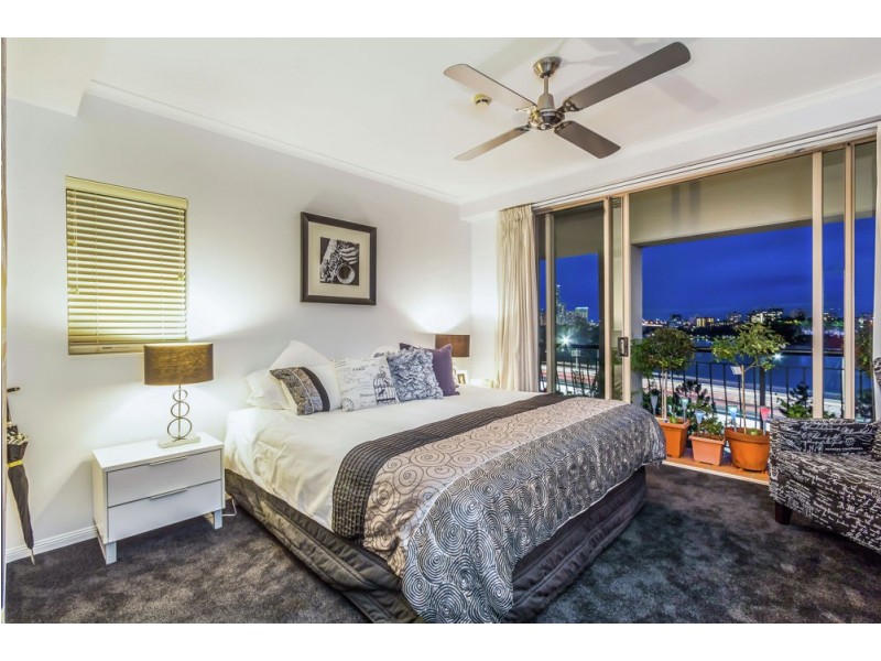 50 Lower River Terrace, South Bank QLD 4101