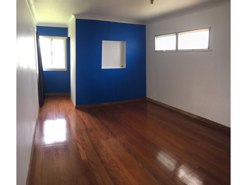 52 Haig Street, Wynnum West QLD 4178