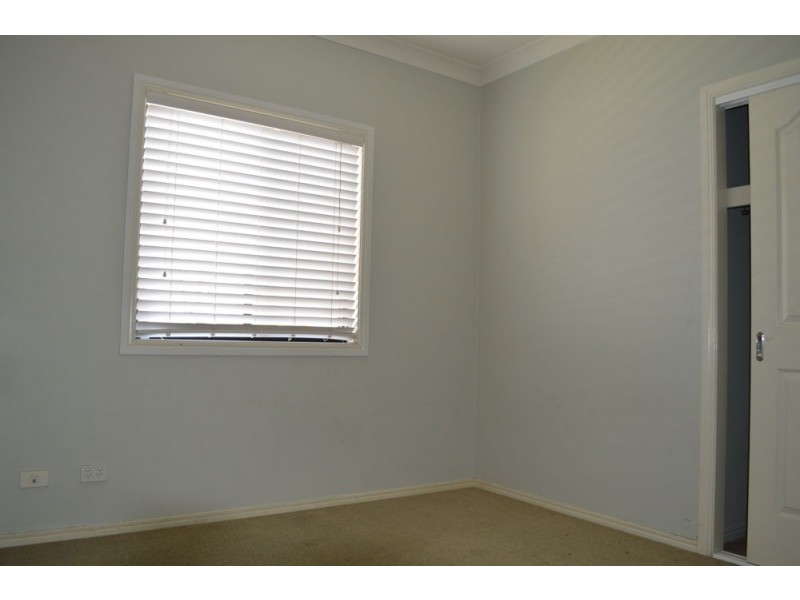 114 Worthing Street, Wynnum QLD 4178