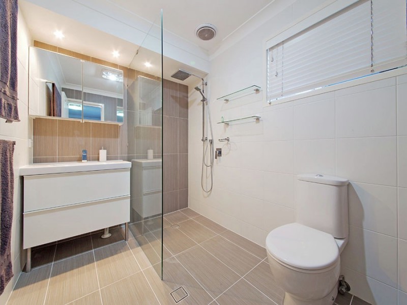 7 Manettia Street, Wynnum West QLD 4178