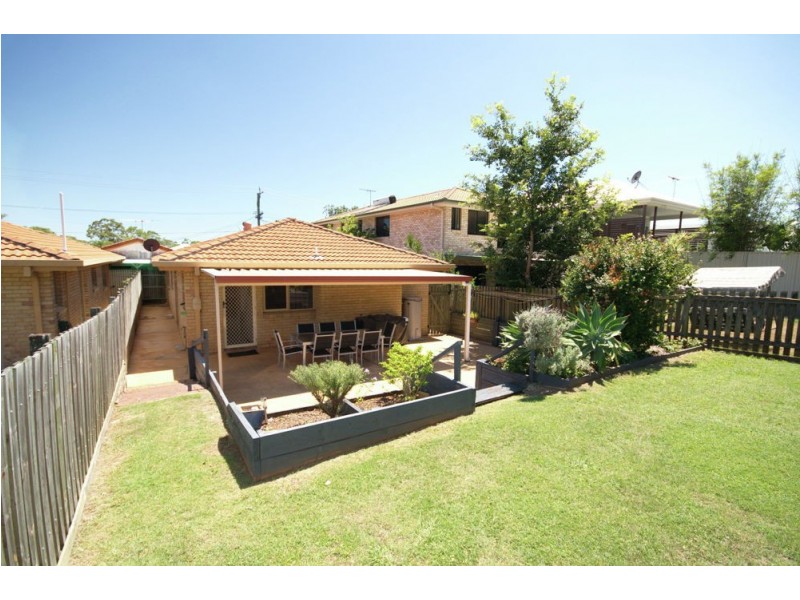 20 McCurley Street, Wynnum West QLD 4178