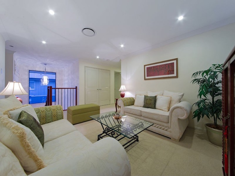 1 Pennington Street, Wakerley QLD 4154