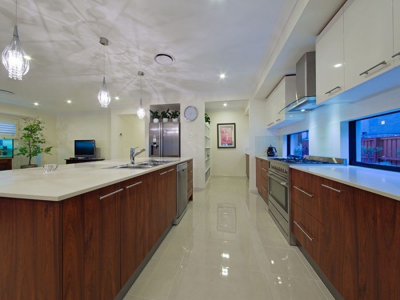 1 Pennington Street, Wakerley QLD 4154