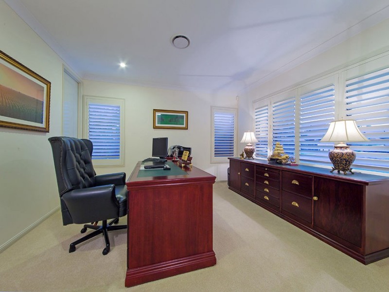 1 Pennington Street, Wakerley QLD 4154
