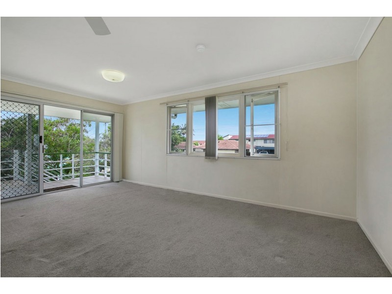 16 Gateway Street, Wynnum West QLD 4178