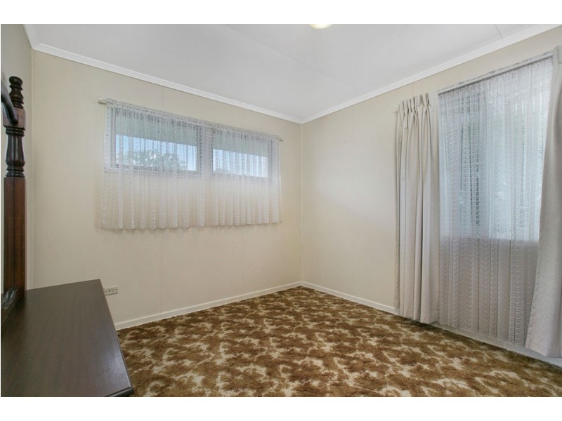 16 Gateway Street, Wynnum West QLD 4178