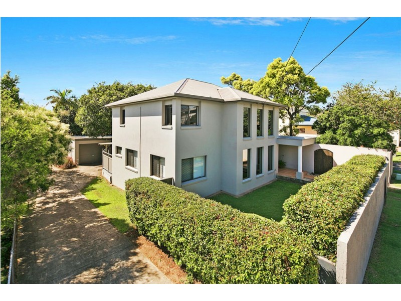 35 Wondall Rd, Wynnum West QLD 4178