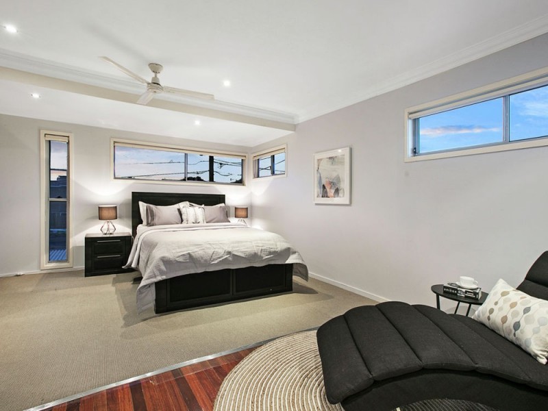 35 Bonniebrae Street, Wynnum West QLD 4178