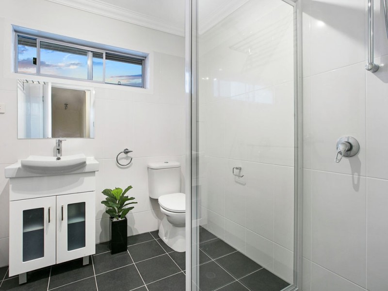 35 Bonniebrae Street, Wynnum West QLD 4178