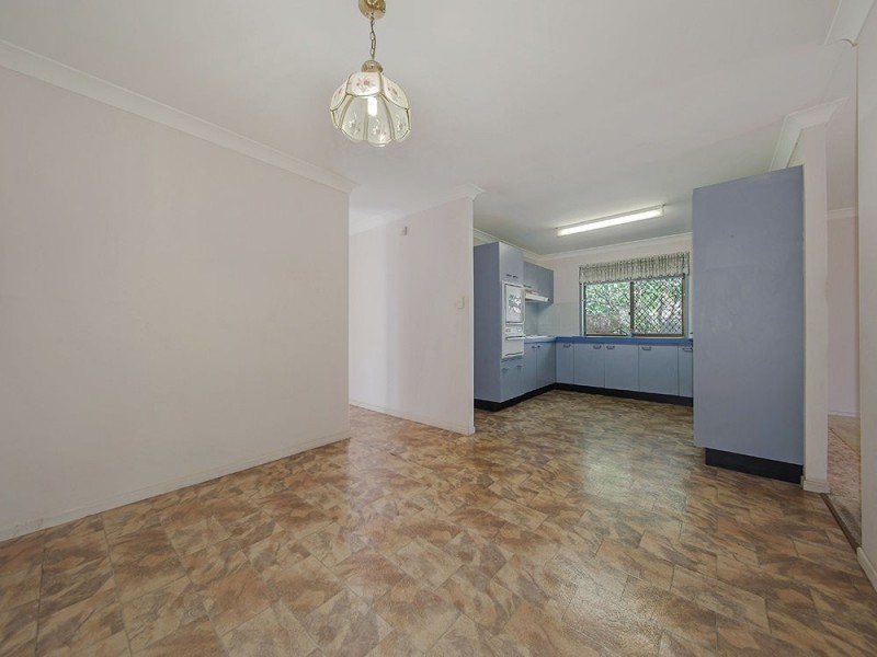 7 Berrimilla Street, Manly West QLD 4179