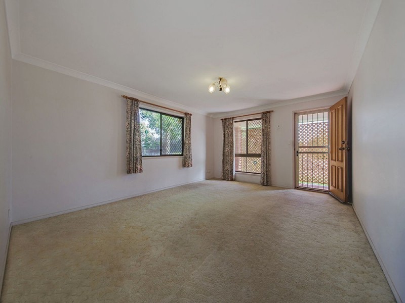 7 Berrimilla Street, Manly West QLD 4179