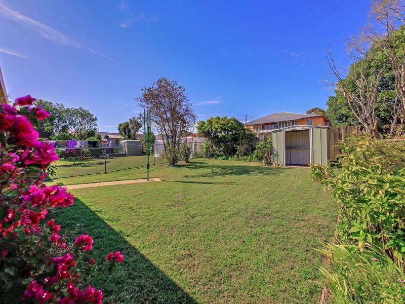 7 Berrimilla Street, Manly West QLD 4179