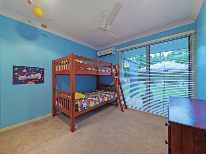 2 Hepburn Close, Wakerley QLD 4154
