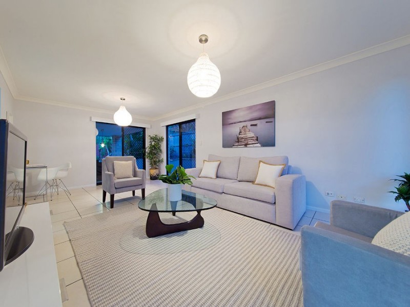 1 Figtree Place, Wakerley QLD 4154