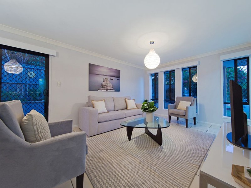 1 Figtree Place, Wakerley QLD 4154
