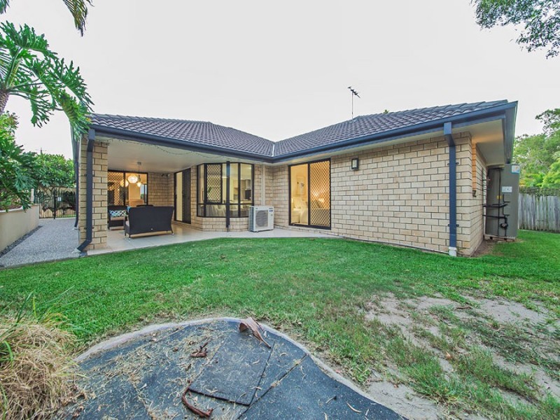 1 Figtree Place, Wakerley QLD 4154