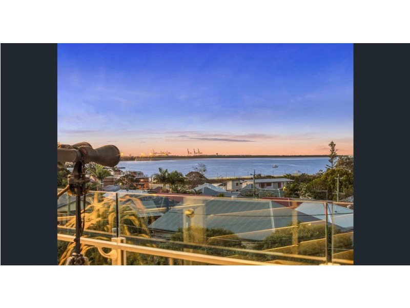 38 Akonna Street, Wynnum QLD 4178