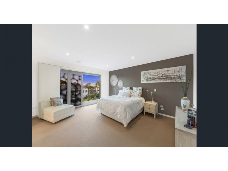 38 Akonna Street, Wynnum QLD 4178