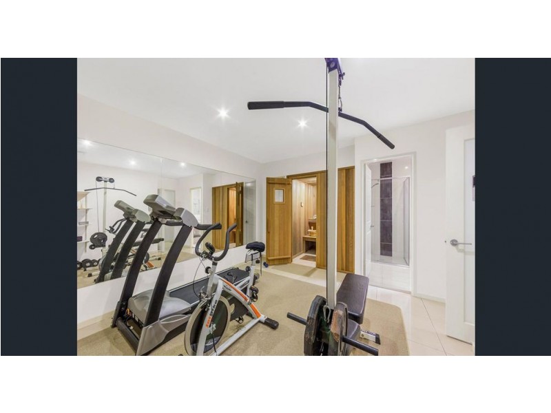 38 Akonna Street, Wynnum QLD 4178