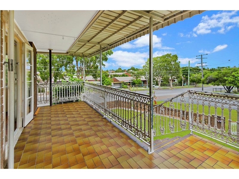 16 Nevis St, Manly West QLD 4179