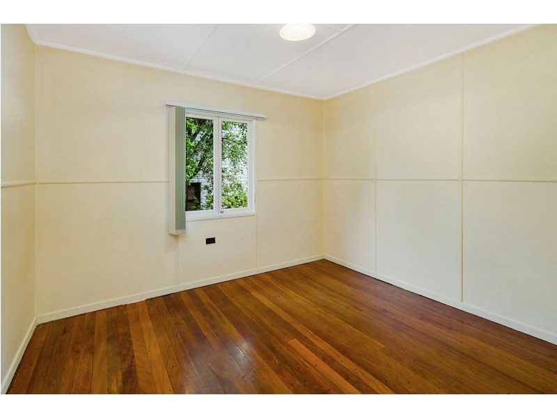 16 Nevis St, Manly West QLD 4179