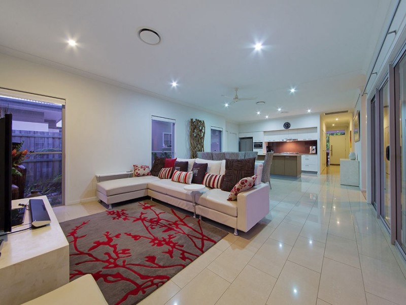 41 Brook Street, Wakerley QLD 4154