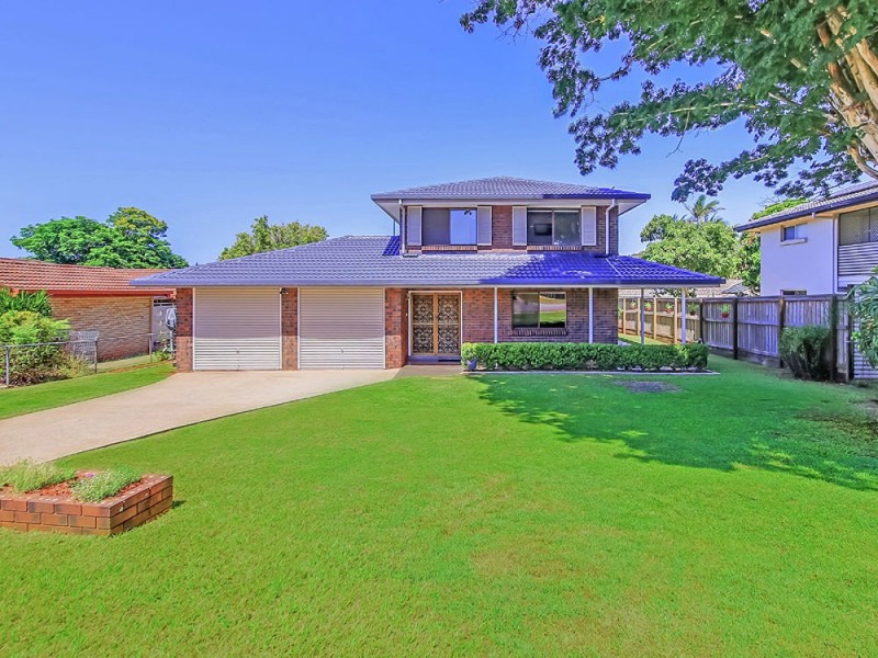 17 Catamaran Street, Manly West QLD 4179