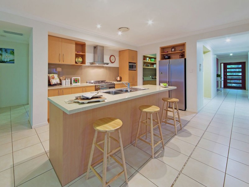 43 Higgs Circuit, Wynnum West QLD 4178