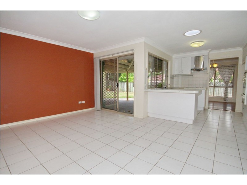 21 Webber Place, Wynnum West QLD 4178