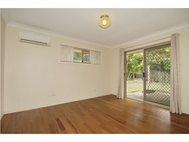 21 Webber Place, Wynnum West QLD 4178