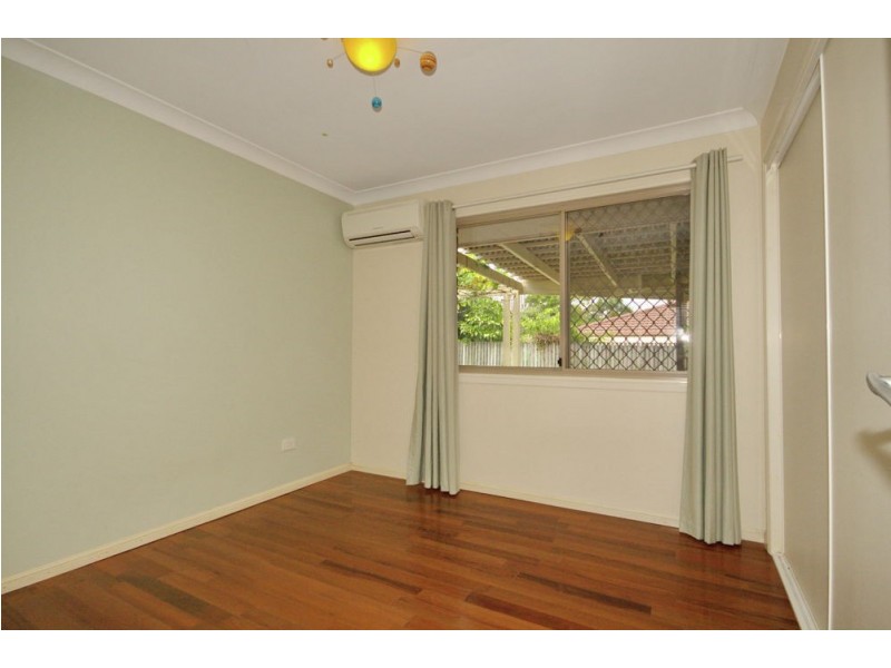 21 Webber Place, Wynnum West QLD 4178
