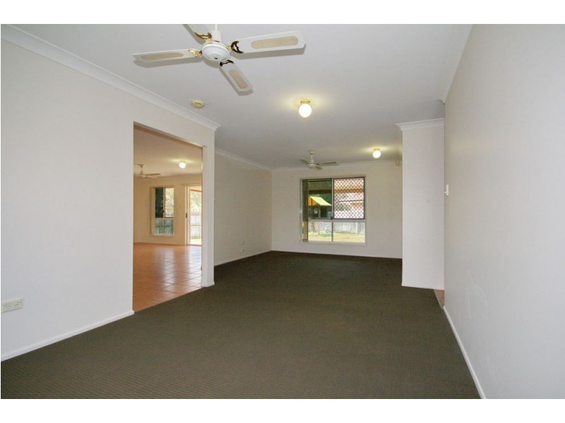 5 Rene Ct, Wynnum QLD 4178