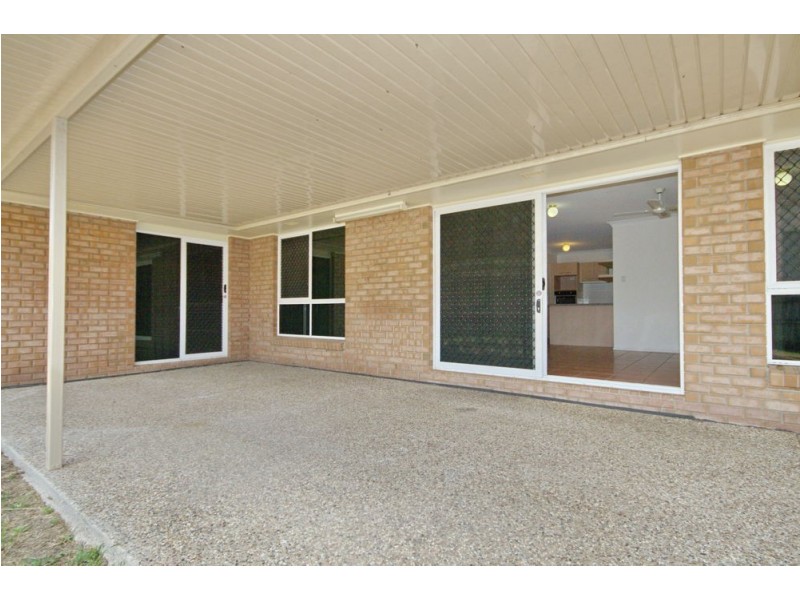 5 Rene Ct, Wynnum QLD 4178