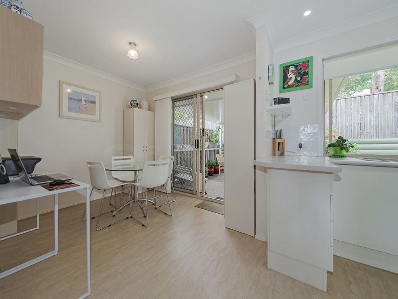 11/11 Thornlake Court, Tingalpa QLD 4173