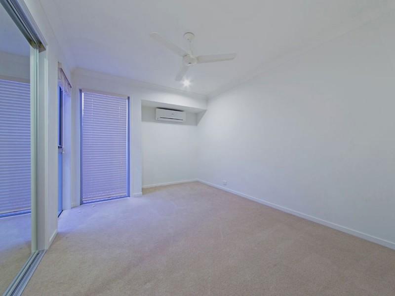 17 Margaret Crescent, Wakerley QLD 4154