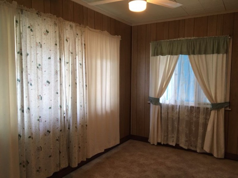 4 Greta St, Manly West QLD 4179